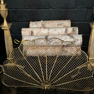 Lion’s head decorative fireplace enhancer